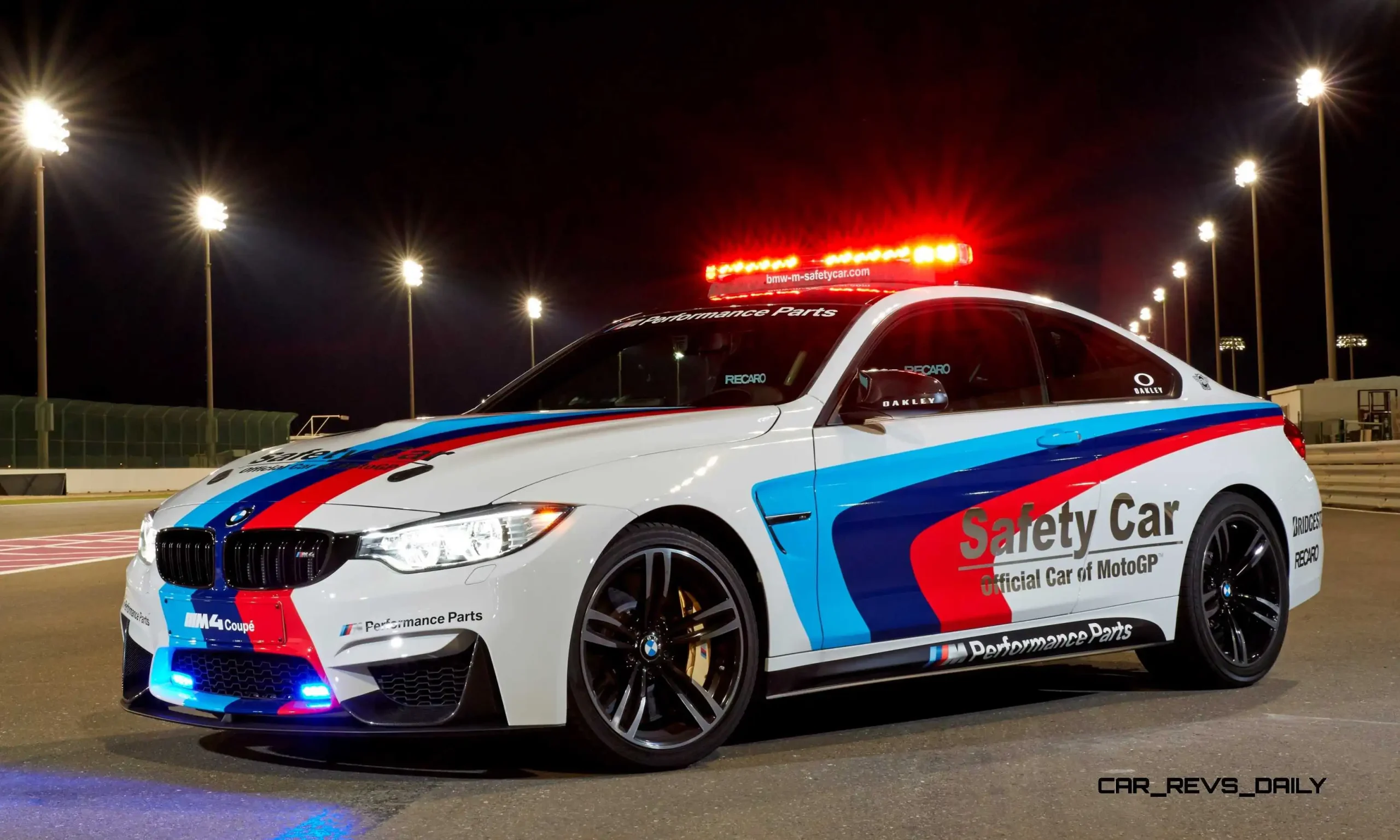 2015-BMW-M4-Safety-Car